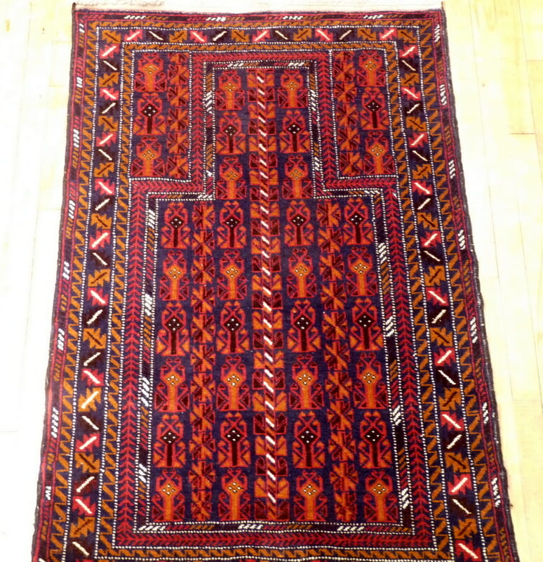 Style: Prayer rug.