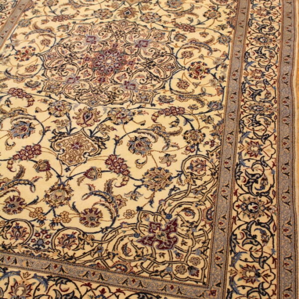 Nain Rug